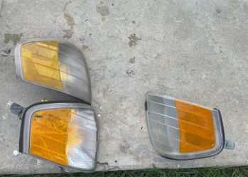 1(contact info removed)  signal light. both sides