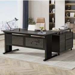 Executive Desk With File Cabinet 
