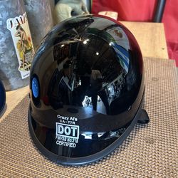 Switchback DOT Reversible Helmet Gloss Black (Size M)
