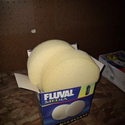 New Old Stock Course Round Fluval Pre-filter For Canister Filters Or Make Your Own
