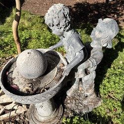 Vintage Boy & Girl Garden Fountain – Fully Working Outdoor Statue