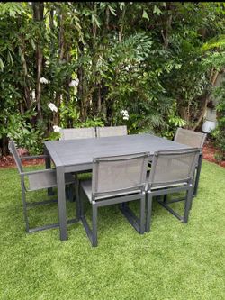 Dinning table set