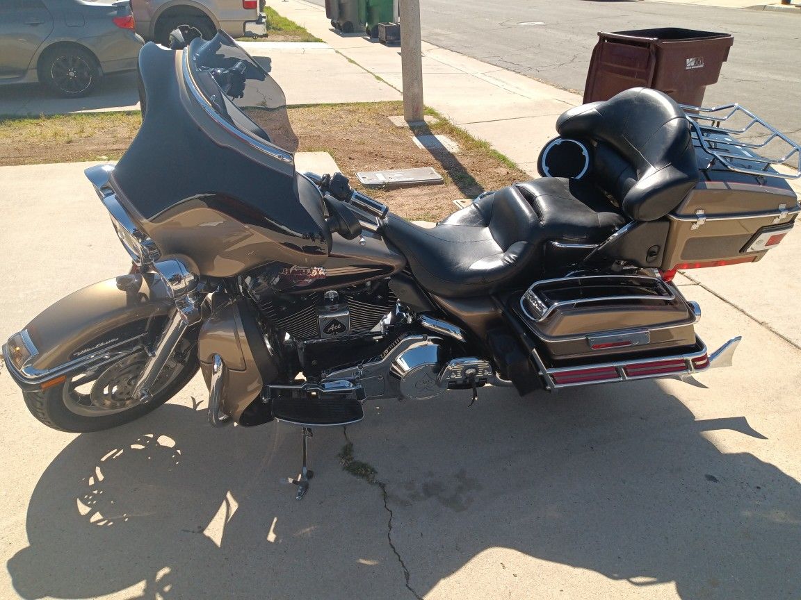 2005 Electra glide Harley Davidson