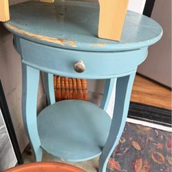 Cute Light Blue- Aqua Circular end table / night stand