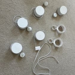 Google WiFi Expanders With Two Holders