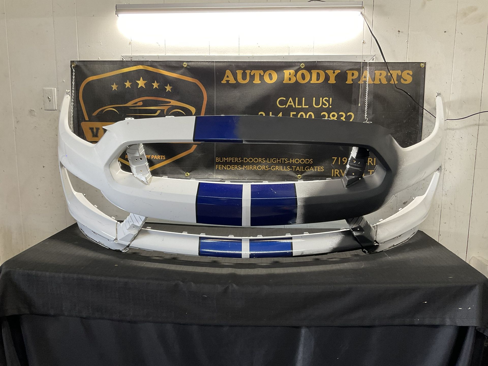FORD MUSTANG 2015-2020 GT350/SHELBY FRONT BUMPER OEM 