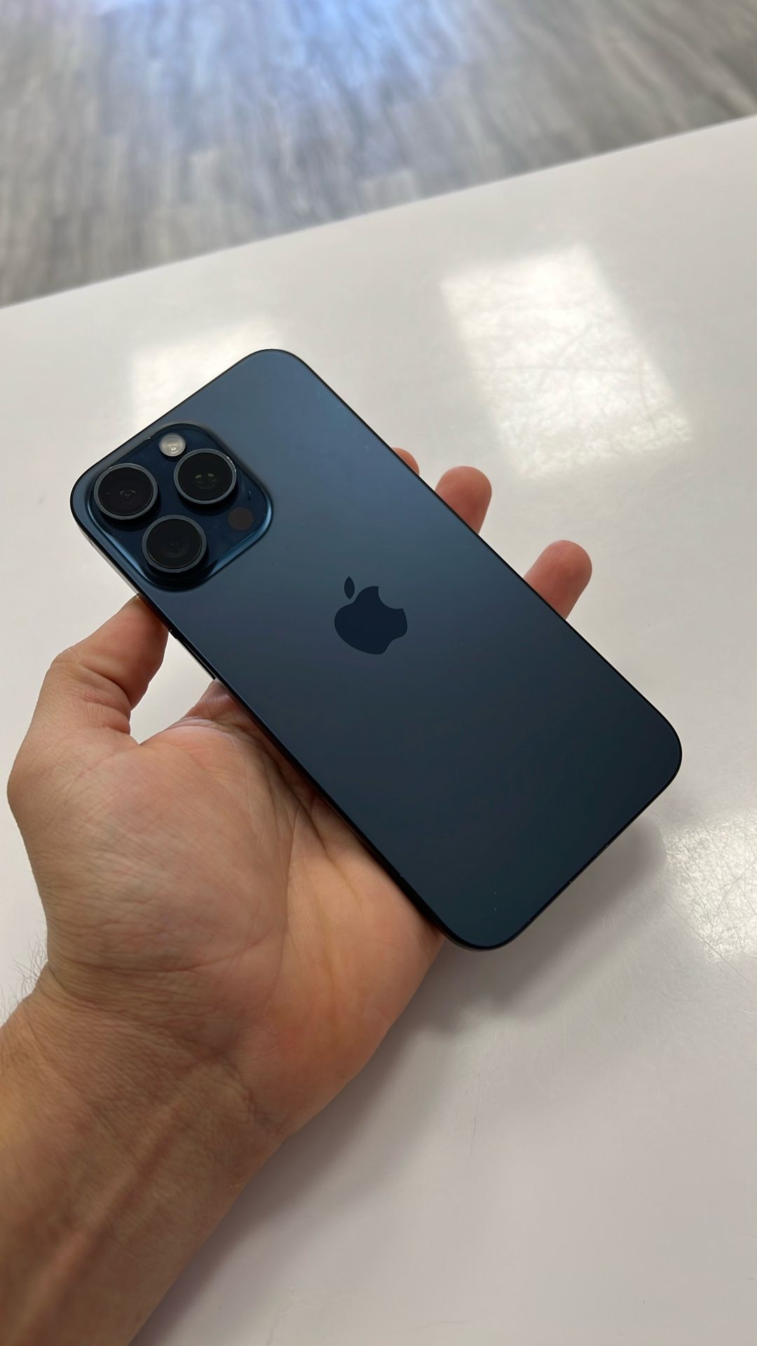 iPhone 15 Pro Max Unlocked