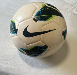 Nike Strike Soccer Ball - Size 5 (Never Used / Training Ball)
