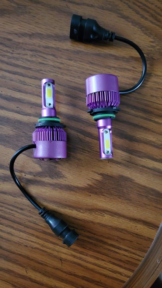 9006 Or Hb4 Led Bulbs 6000k White New Without Box!