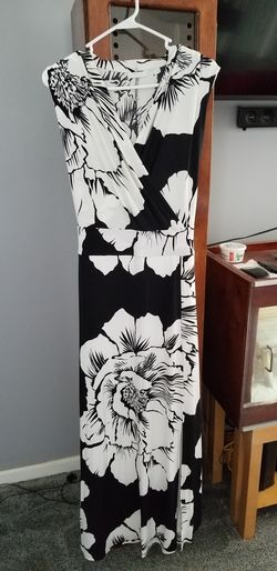 black and white wrap dress