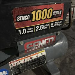 SENCO 2 1/2 AIR COMPRESSOR