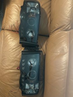Spyder 03-05 Dodge Ram 1(contact info removed) Projector Headlights Smoked Black