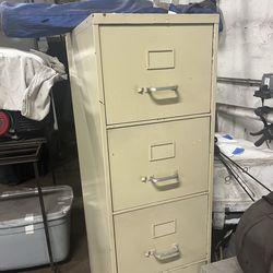 HON 5-Drawer Filing Cabinet (Legal Size) ((No Key))