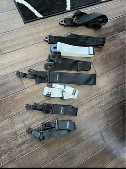 8 Strap Lock Guitar Straps 