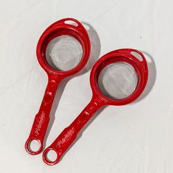 Pioneer Red Mini Mesh Strainer Set (2-Piece)