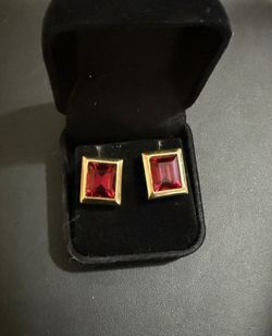 S.A.L. Signed💥VINTAGE~RARE💥Red and Gold Princess Cut Stud Earrings 