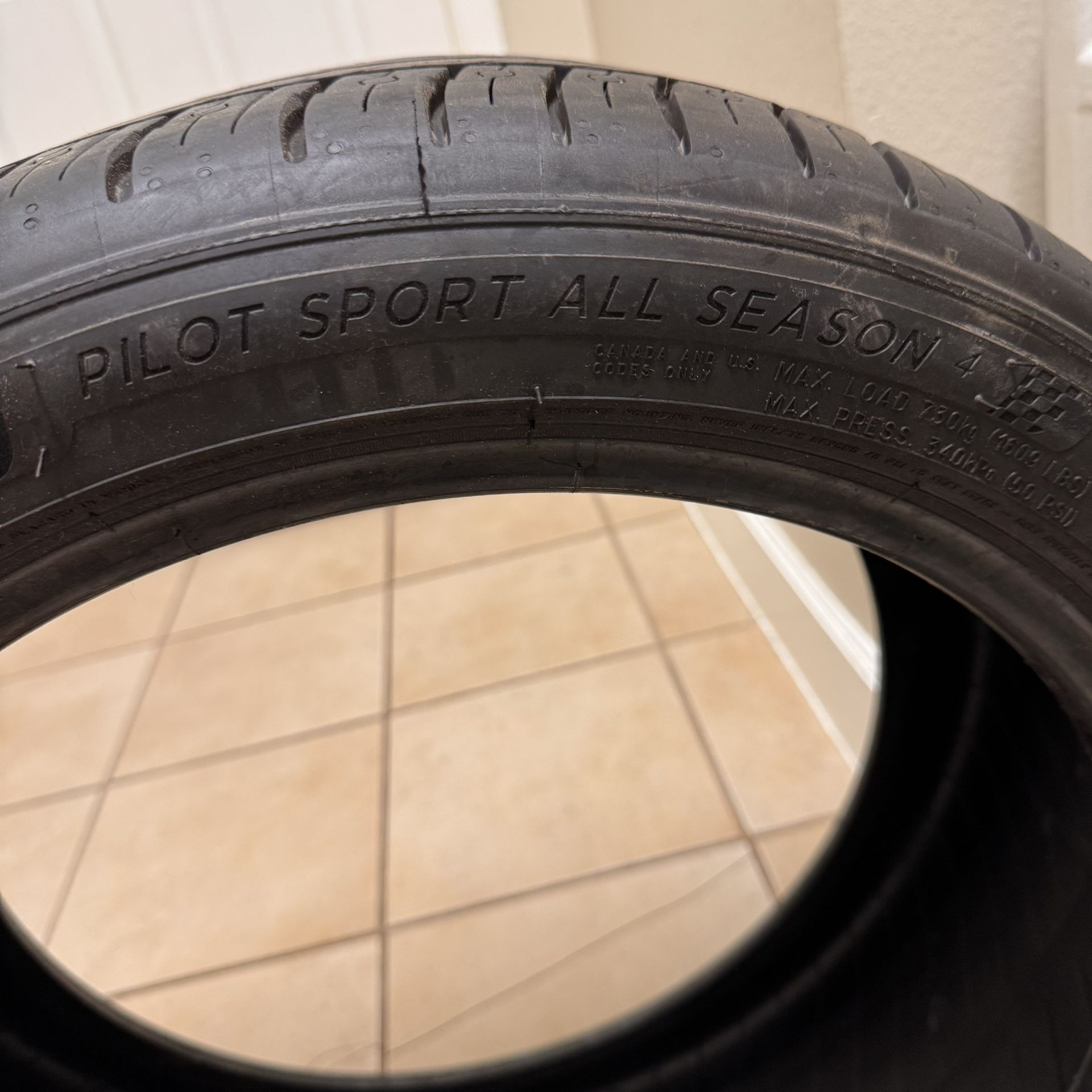 Michelin Pilot Sport All Season 4 – 245/40 ZR18