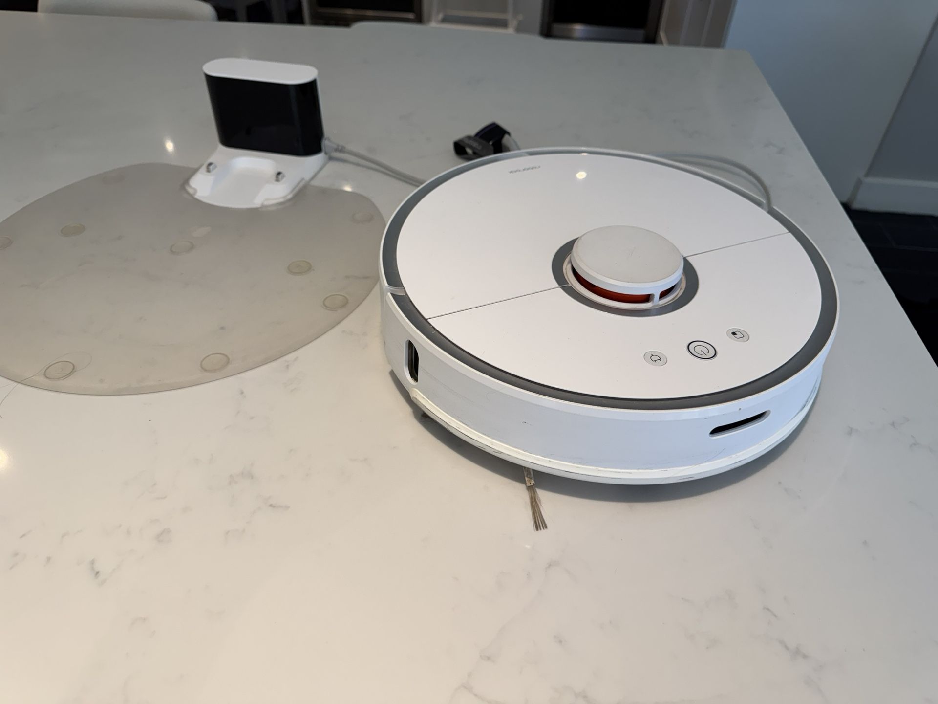 roborock S5 Robot Vacuum Cleaner (White)