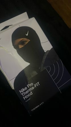 Nike Pro Ski Mask
