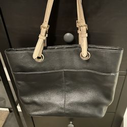 Black Michael Kors Tote