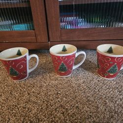 Red Christmas Tree Mugs