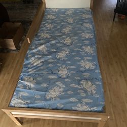 Toddler Bed/Kids Bed