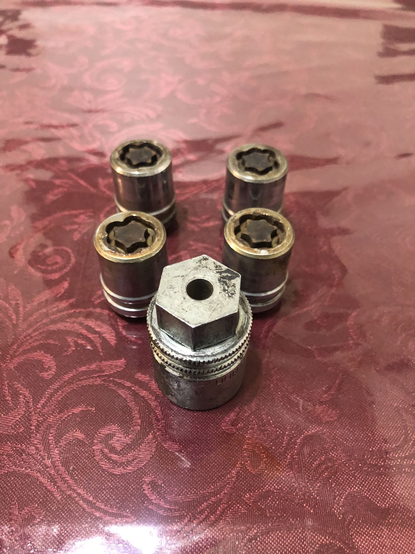 Tire locked with key