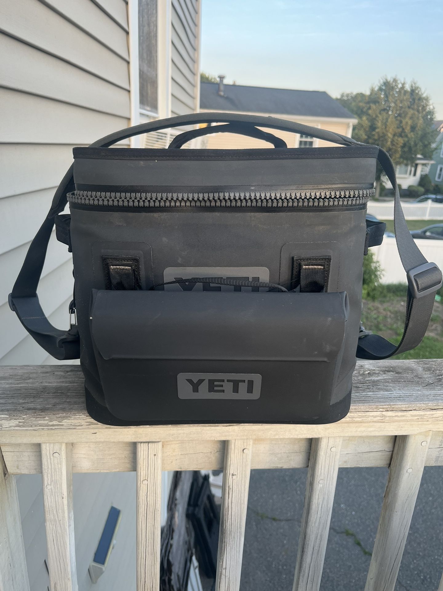 Yeti Hopper Flip 12 Soft Cooler, Sidekick and Ice Pack