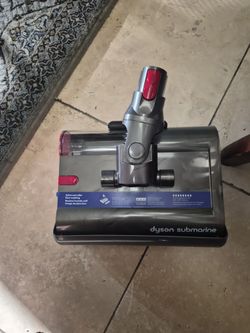 Dyson Submarine wet roller cleaner head