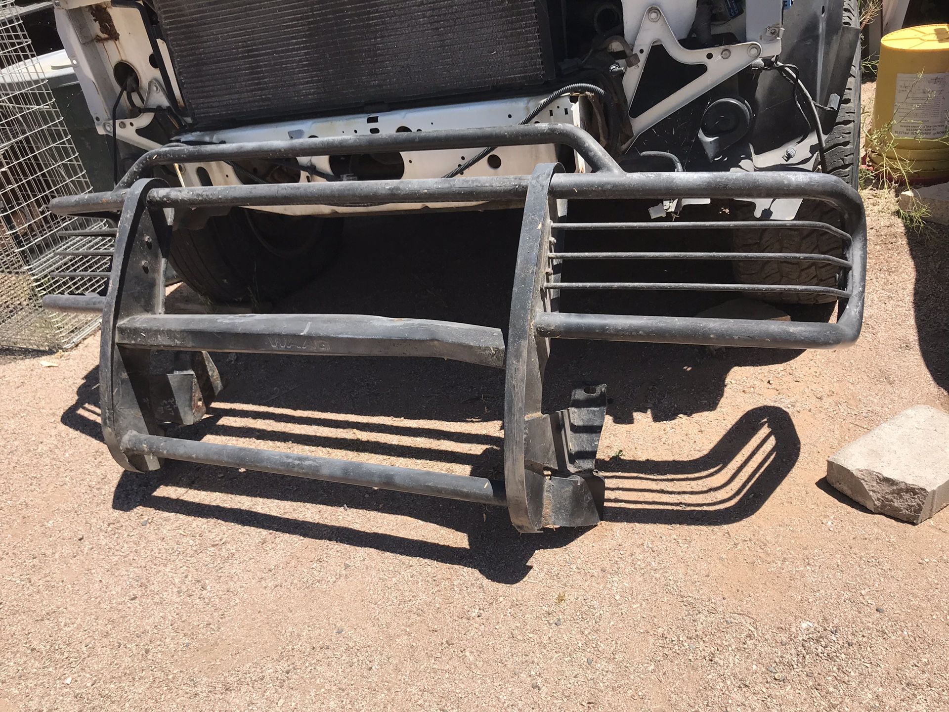 Jeep cherokee xj front bumper brush guard for Sale in Scottsdale, AZ OfferUp
