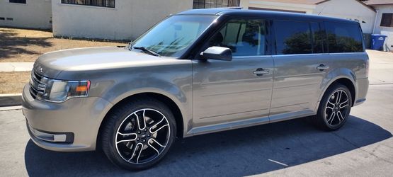 2014 FORD FLEX. TITULO LIMPIO