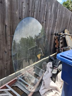 5ft diameter thick glass