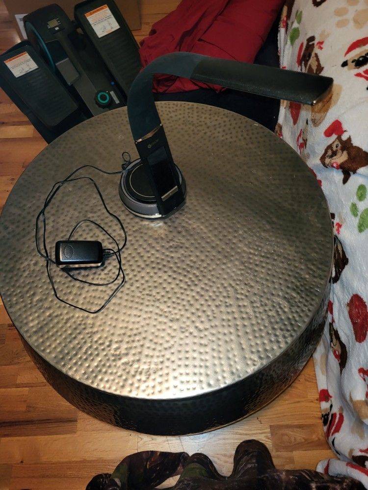 Ott Lamp With Wireless Phone Charger
