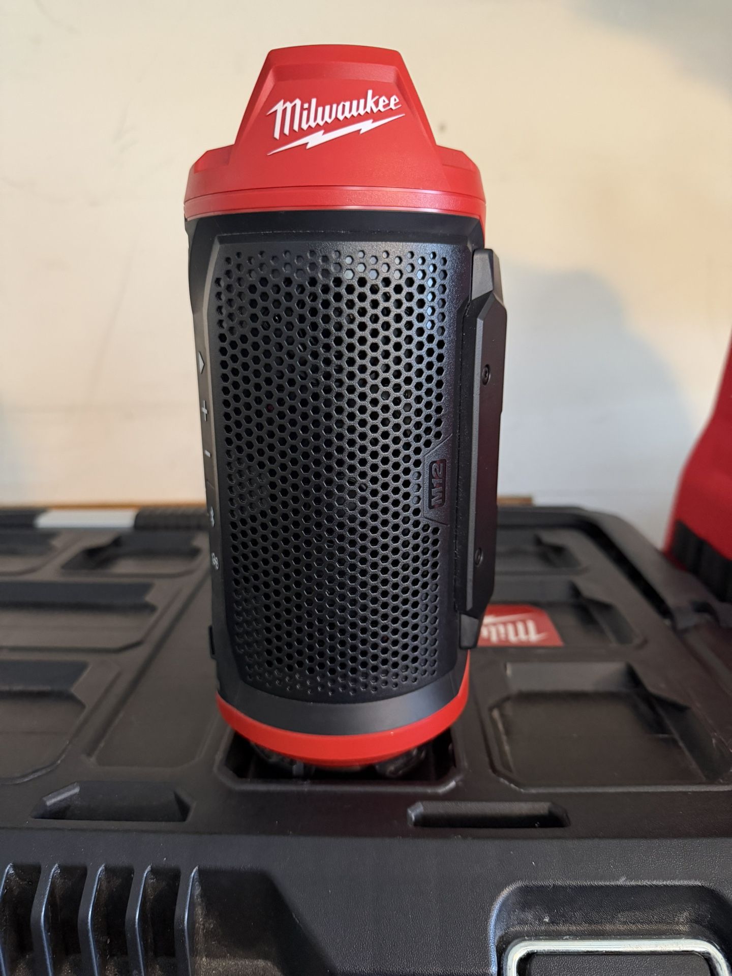 Milwaukee Packout M12 Bluetooth Speaker