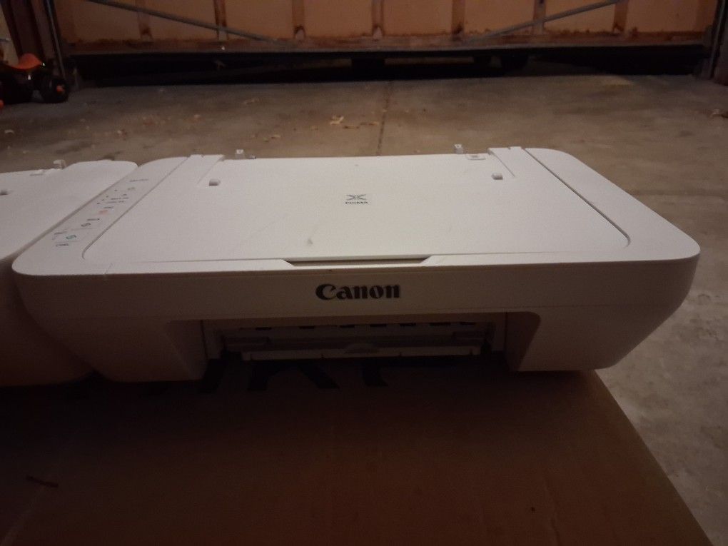 2 Canon Pixma MG-2522 Printers