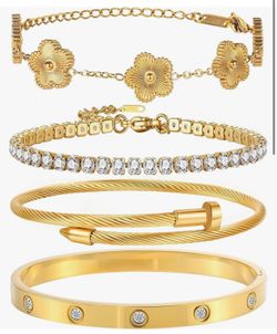 Bracelet Stack - Brand New