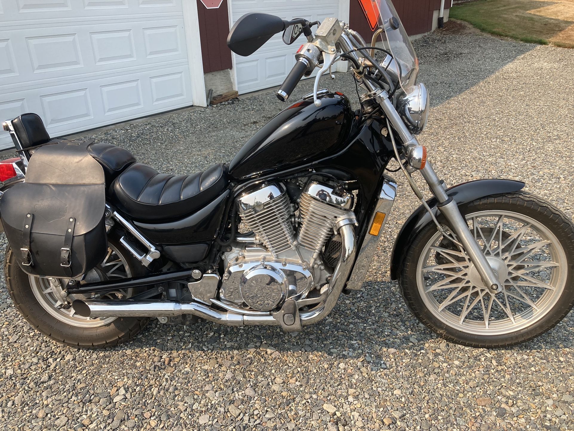 1986 Suzuki Intruder 700