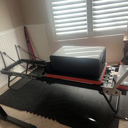 Pilates Reformer With box 