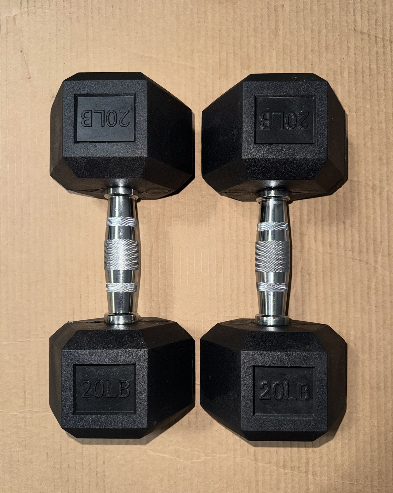 Brand New Pair of 20LB Dumbbells Rubber Hex