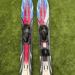 O’Brien Amigo Water Skis – Great Shape, Ready for the Water! 🌊