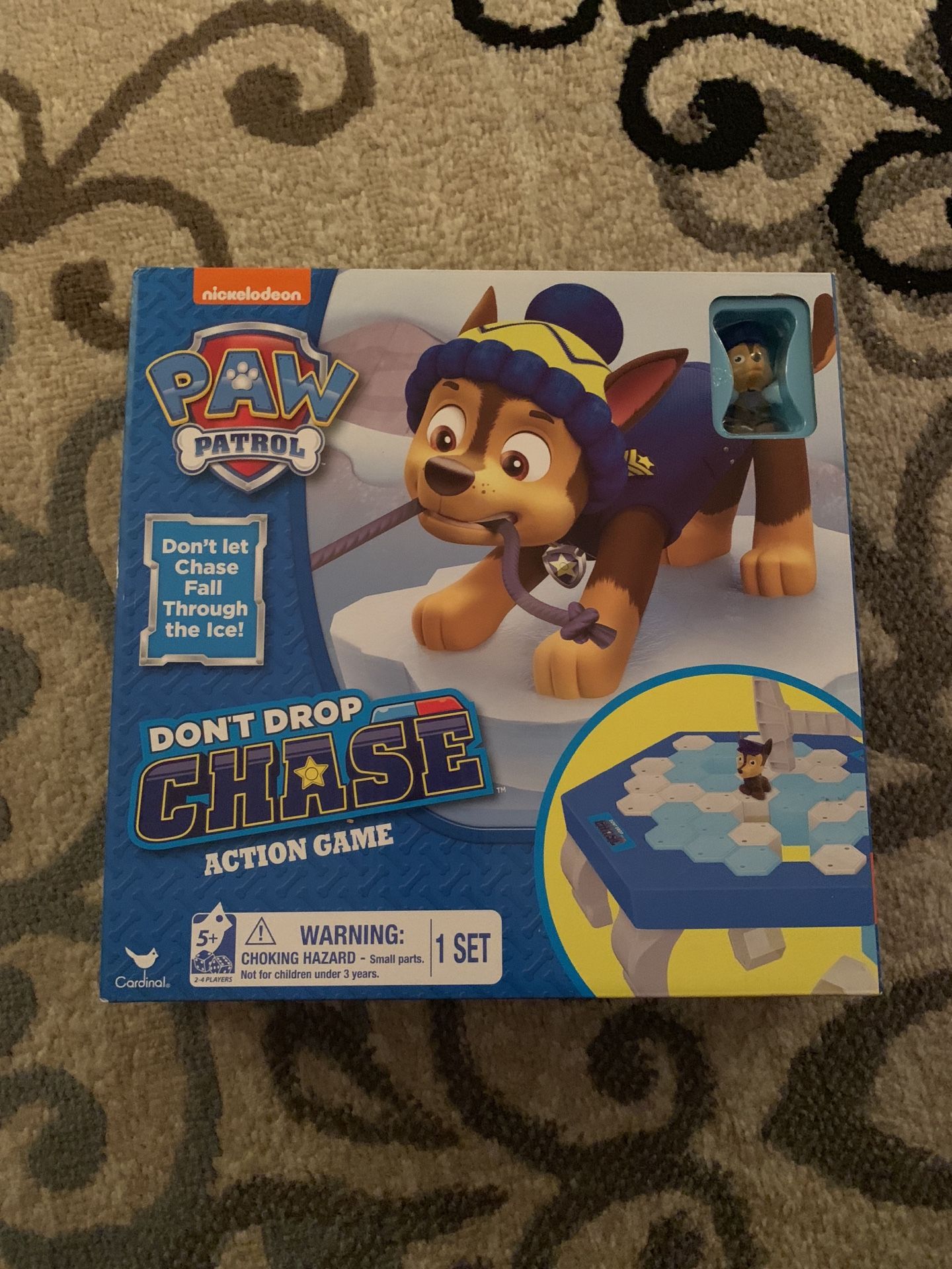 PAW Patrol Don't Drop Chase Action Game from Cardinal 