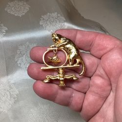 Vintage Avon Cat Fish Brooch