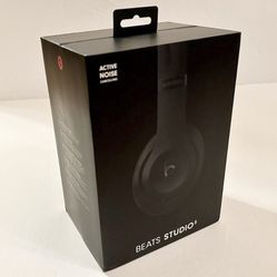 Beats by Dr. Dre Studio3