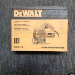 DeWalt Compact Jigsaw Kit