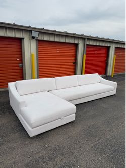Restoration Hardware Modena Sectional FREE DELIVERY
