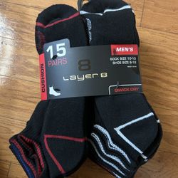 NWT Layer 8 men’s cushion socks 15 pairs 