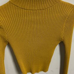 Women Long Sleeve Yellow Shirt Small