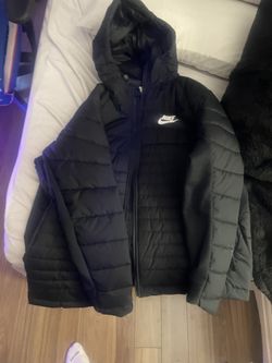Nike Puffer