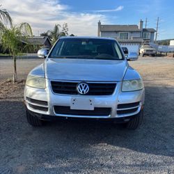 Volkswagen Touareg FOR SALE 