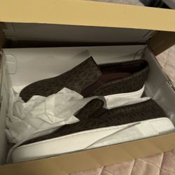 Michael Kor slip on shoe 